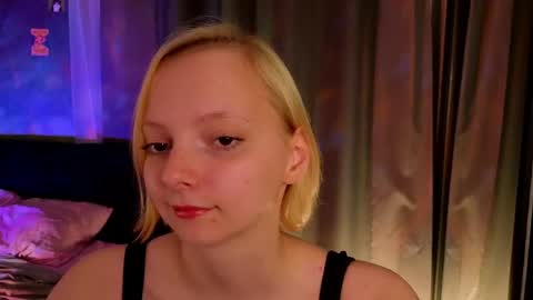 Lana online show from 05/25/26, 05:19