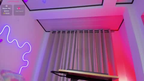 Miss Mackensy online show from 10/31/25, 12:33