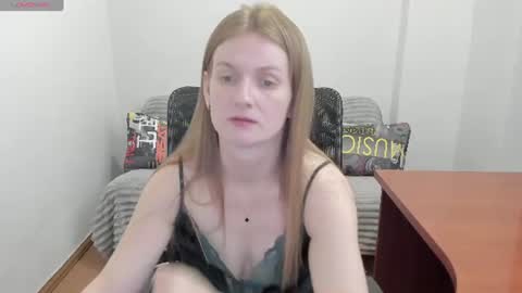 Mila online show from 06/16/26, 04:09