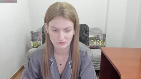 Snapshot of sweet_melody_of_ur_heart chatting on 07/07/26, 05:50 Mila online show from 07/07/26, 05:50