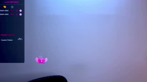 Mia online show from 09/19/25, 06:52