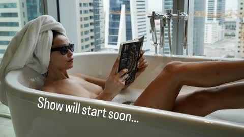 Snapshot of sweet_moan chatting on 09/18/25, 09:22 Dana online show from 09/18/25, 09:22