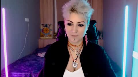 sweet_n_strong online show from 02/14/26, 03:53