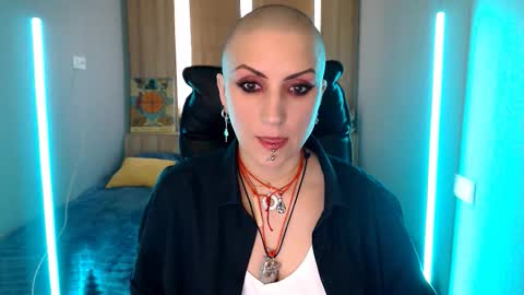 sweet_n_strong online show from 03/25/26, 11:38