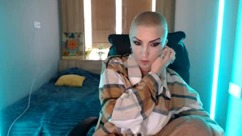 sweet_n_strong online show from 04/27/26, 05:16