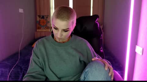 sweet_n_strong online show from 05/11/26, 02:45