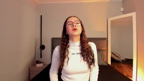 Snapshot of sweet_obsession__ chatting on 02/03/26, 12:10 Sweet Obsession online show from 02/03/26, 12:10