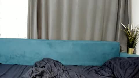 Snapshot of sweet_peach__ chatting on 09/22/25, 09:06 kira online show from 09/22/25, 09:06