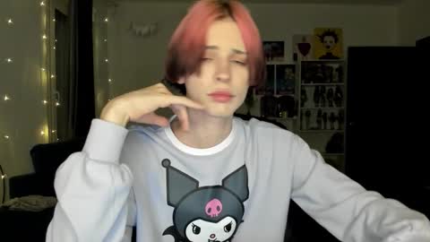 kira online show from 01/14/26, 06:35