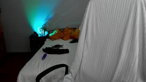 Tasya online show from 09/19/25, 07:32