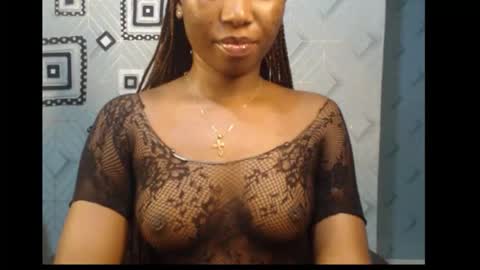 Nancy online show from 12/25/24, 06:41