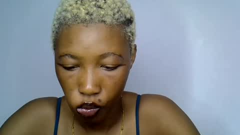 sweet girl online show from 06/29/26, 04:19