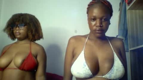 Snapshot of sweet_rayana_ chatting on 04/20/26, 02:14 sweet rayana online show from 04/20/26, 02:14