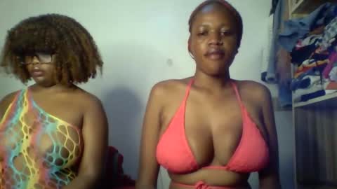 Snapshot of sweet_rayana_ chatting on 04/23/26, 02:35 sweet rayana online show from 04/23/26, 02:35