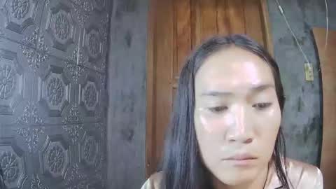 sweet_reyan23 online show from 04/15/26, 02:46