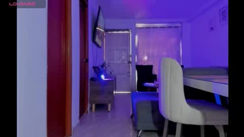 Sara online show from 05/25/26, 03:07