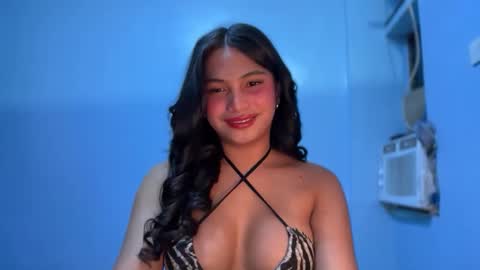 SCARLLET online show from 04/15/26, 03:08