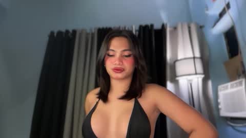 Snapshot of sweet_scarllet12 chatting on 05/16/26, 04:39 SCARLLET online show from 05/16/26, 04:39