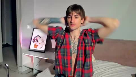 sweet_smith8 online show from 02/25/25, 02:33