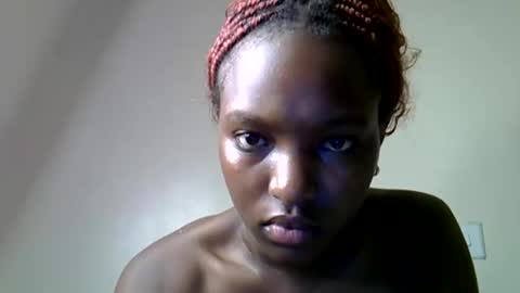 Snapshot of sweet_strawberina chatting on 03/31/26, 02:57 sweet_strawberina online show from 03/31/26, 02:57