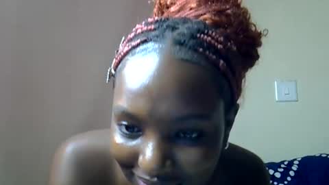 Snapshot of sweet_strawberina chatting on 03/31/26, 03:01 sweet_strawberina online show from 03/31/26, 03:01