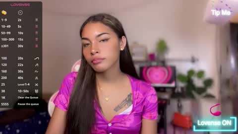 Snapshot of sweet_trishaxx chatting on 03/27/26, 01:44 Trisha online show from 03/27/26, 01:44