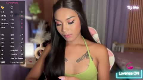Snapshot of sweet_trishaxx chatting on 06/19/26, 11:03 Trisha online show from 06/19/26, 11:03