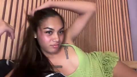 Snapshot of sweet_trishaxx chatting on 07/20/26, 03:25 Trisha online show from 07/20/26, 03:25