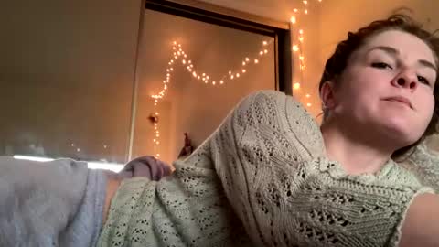 Heidi Brenner - Please check bio for schedule  FAQ online show from 01/01/25, 10:24