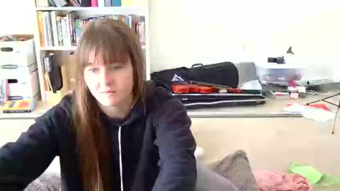 Heidi Brenner - Please check bio for schedule  FAQ online show from 01/18/25, 03:38