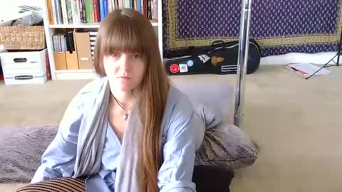 Heidi Brenner - Please check bio for schedule  FAQ online show from 02/02/25, 05:15