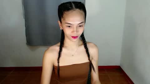 sweet_tyla online show from 09/25/25, 09:07