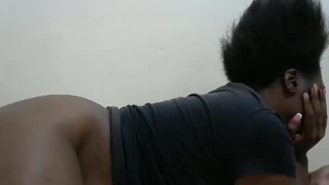 sweet_veebouset online show from 01/13/26, 09:42