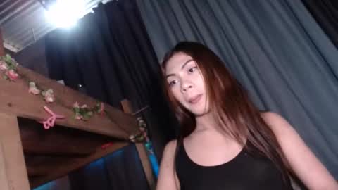 sweet_vell online show from 03/21/26, 11:59