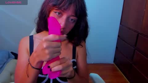 sweet_venus4 online show from 02/12/25, 02:54