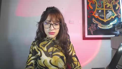 sweet_venus4 online show from 09/30/25, 03:06