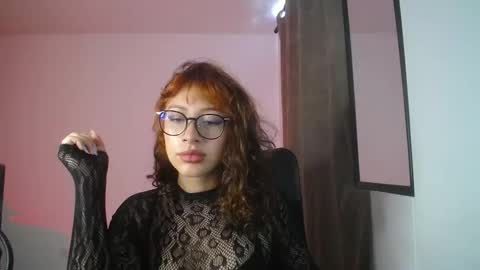 sweet_venus4 online show from 03/01/26, 01:24