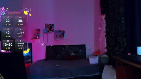 Steven independent model online show from 02/12/26, 02:56