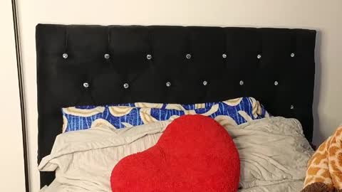  Sweet  online show from 04/10/26, 06:18