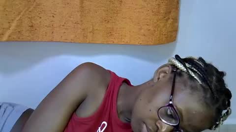 Snapshot of sweet_zarah chatting on 02/16/26, 07:59 sweet_zarah online show from 02/16/26, 07:59