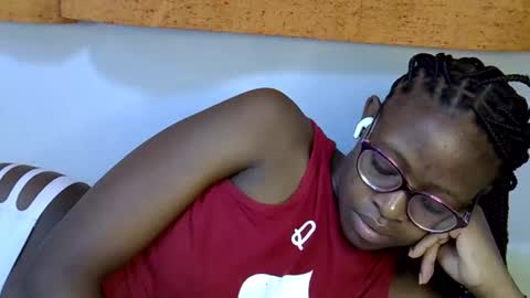 sweet_zarah online show from 03/07/26, 02:19