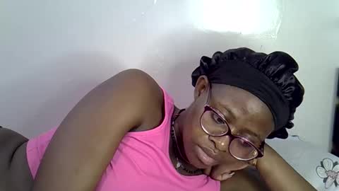 sweet_zarah online show from 05/14/26, 02:29