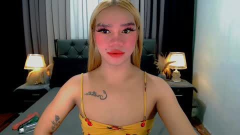 bea takashi  online show from 04/11/26, 09:35