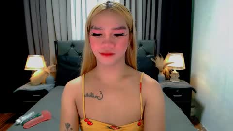 bea takashi  online show from 04/28/26, 09:36