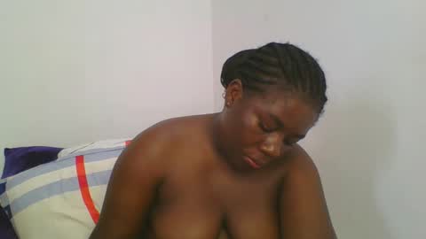 Snapshot of sweetafricangal chatting on 02/10/25, 12:50 NASHA online show from 02/10/25, 12:50