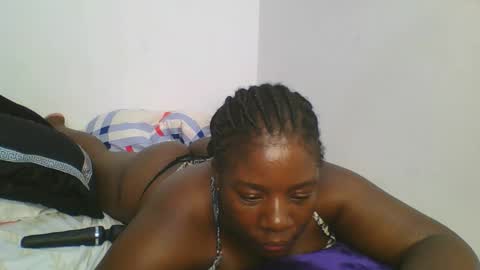 Snapshot of sweetafricangal chatting on 02/10/25, 04:47 NASHA online show from 02/10/25, 04:47