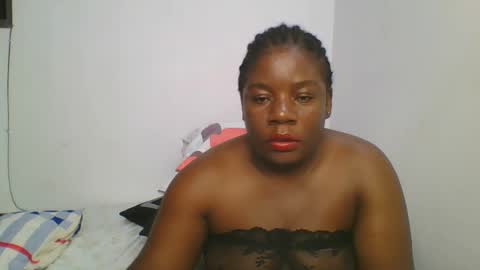 Snapshot of sweetafricangal chatting on 02/10/25, 11:23 NASHA online show from 02/10/25, 11:23