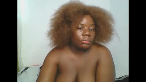 Snapshot of sweetafricangal chatting on 02/20/25, 11:53 NASHA online show from 02/20/25, 11:53