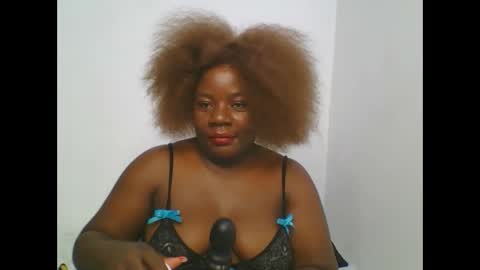 Snapshot of sweetafricangal chatting on 02/22/25, 11:03 NASHA online show from 02/22/25, 11:03