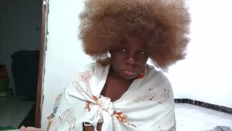 Snapshot of sweetafricangal chatting on 09/16/25, 02:23 NASHA online show from 09/16/25, 02:23